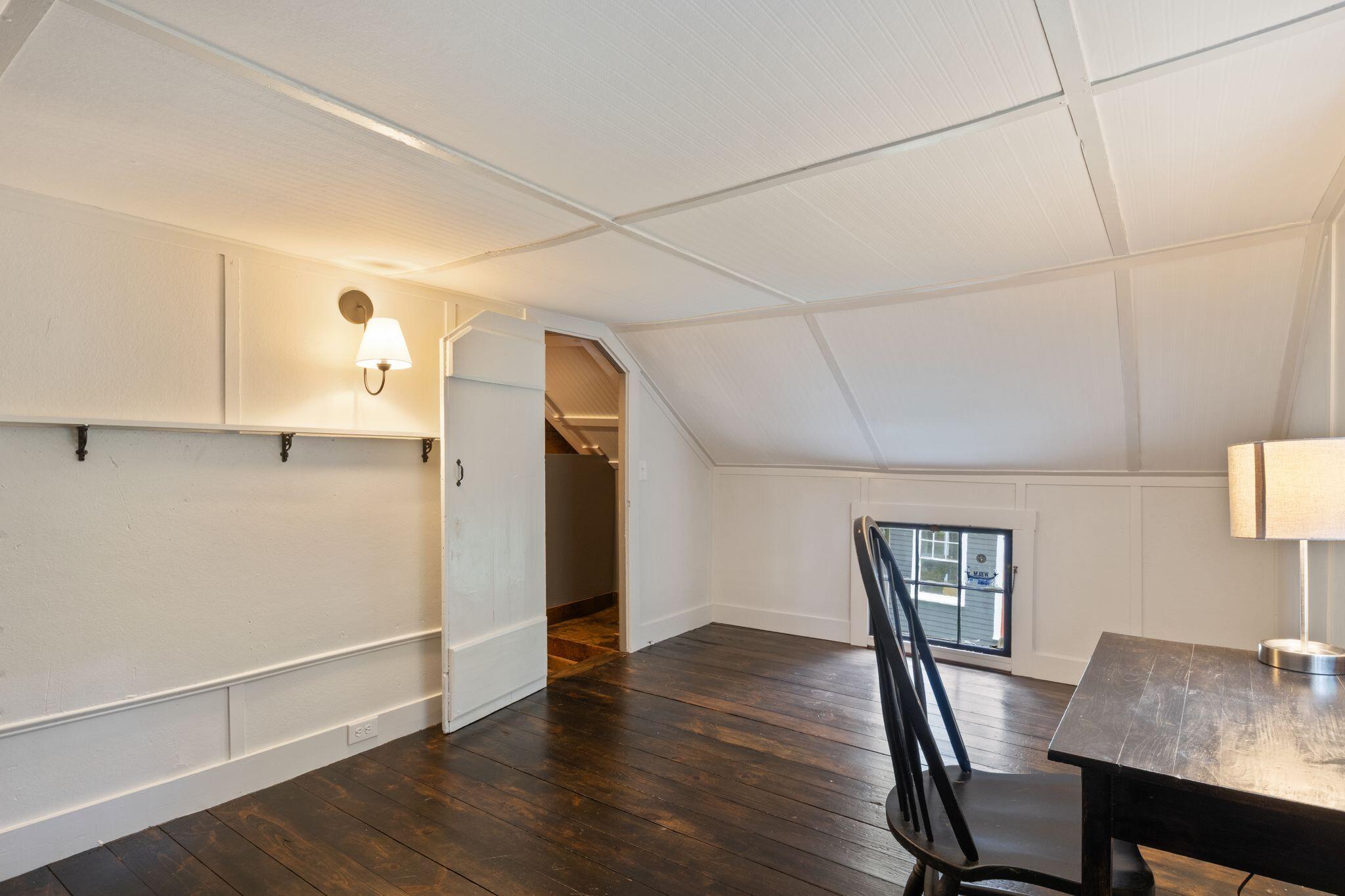404 Blackstrap Road Falmouth, ME 04105 - Photo 35 of 61 404_Blackstrap_Rd_105