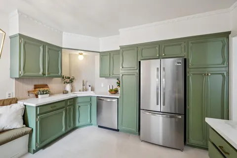 $988,000 | 825 Amazon Avenue, San Francisco, CA 94112