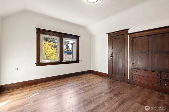 $389,900 | 4512 South M Street, Tacoma, WA 98418