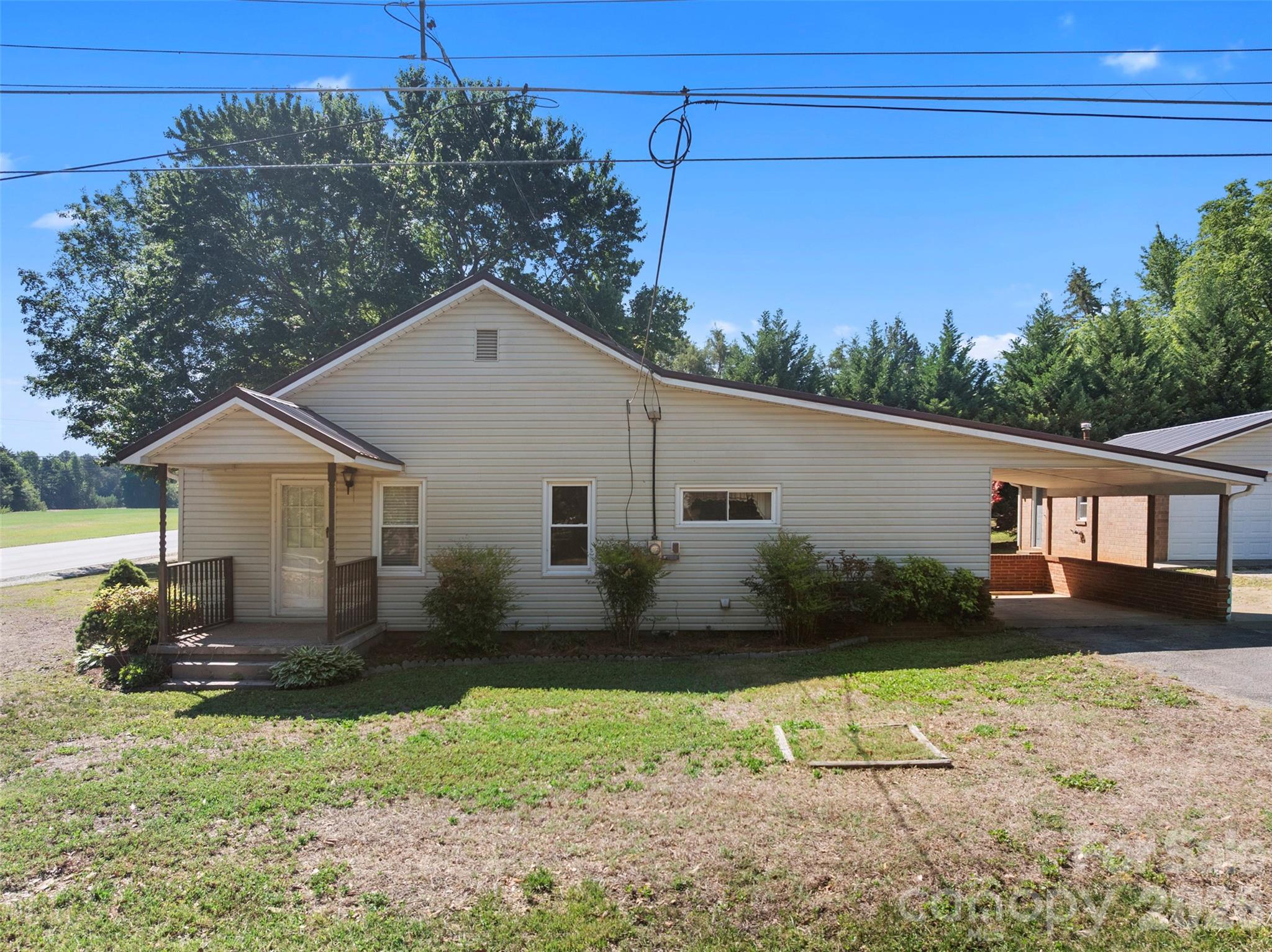3425 Long Ferry Road Salisbury, NC 28146 - Photo 3 of 22