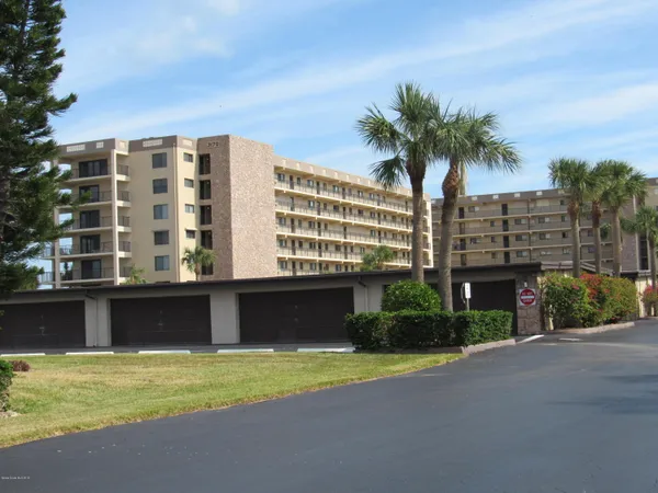 $2,150 | 3170 North Atlantic Avenue, Unit 413, Cocoa Beach, FL 32931