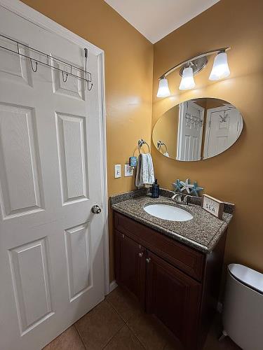 207 Remsen Avenue Avenel, NJ 07001 - Photo 20 of 34