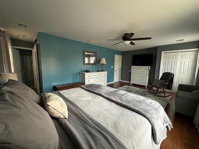 207 Remsen Avenue Avenel, NJ 07001 - Photo 25 of 34