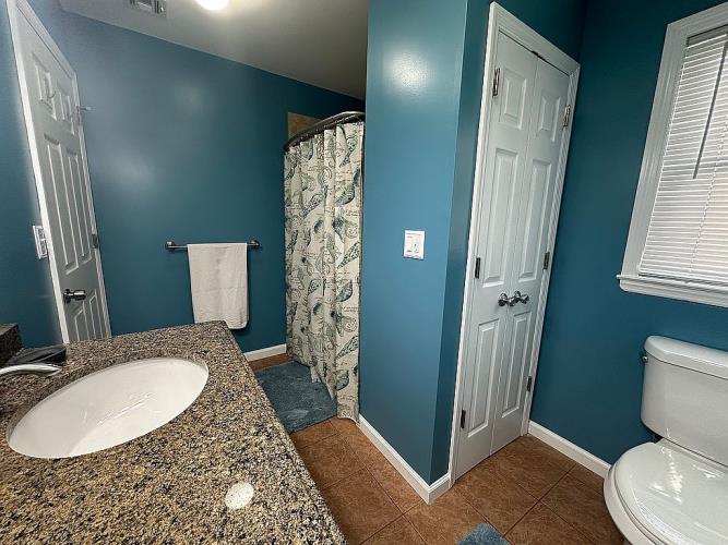 207 Remsen Avenue Avenel, NJ 07001 - Photo 29 of 34