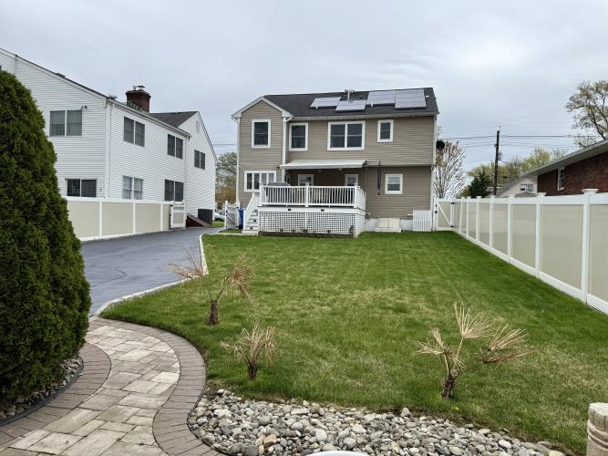 207 Remsen Avenue Avenel, NJ 07001 - Photo 30 of 34