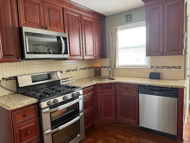 $849,900 | 207 Remsen Avenue, Avenel, NJ 07001