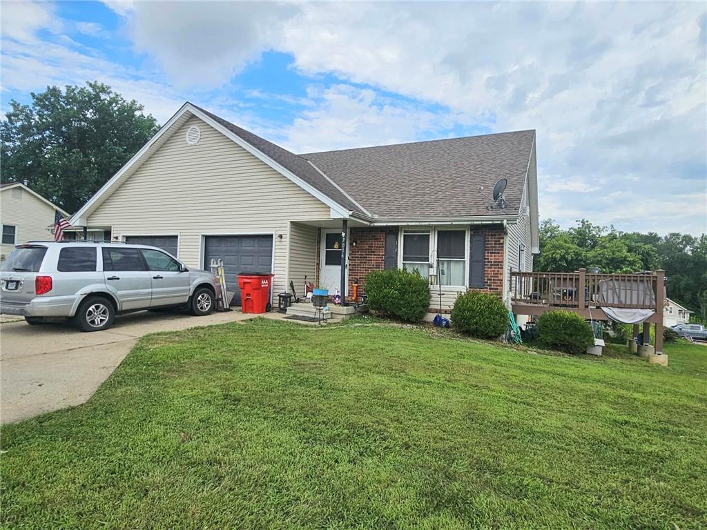 7014 Sobbie Road Pleasant Valley, MO 64068 - Photo 3 of 19