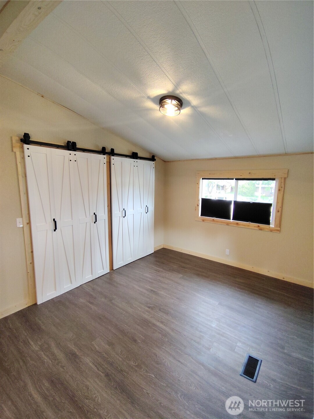 621 West California Road Shelton, WA 98584 - Photo 17 of 24