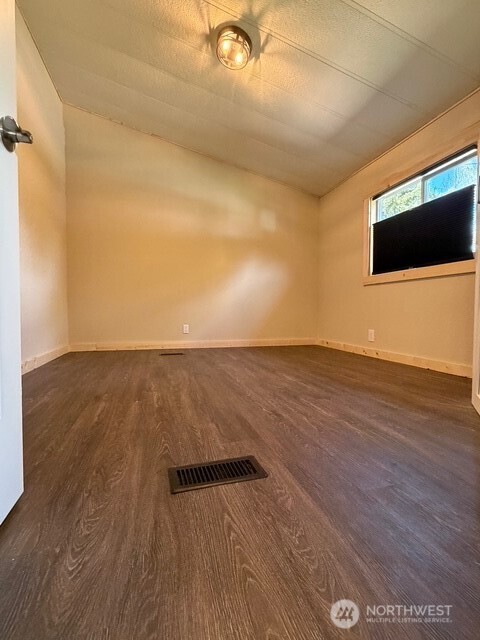 621 West California Road Shelton, WA 98584 - Photo 18 of 24