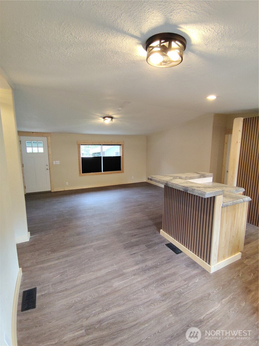 621 West California Road Shelton, WA 98584 - Photo 10 of 24