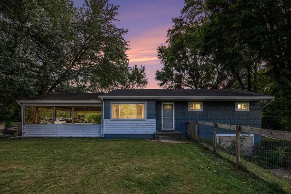 $220,000 | 2262 Warren Road, Niles, MI 49120