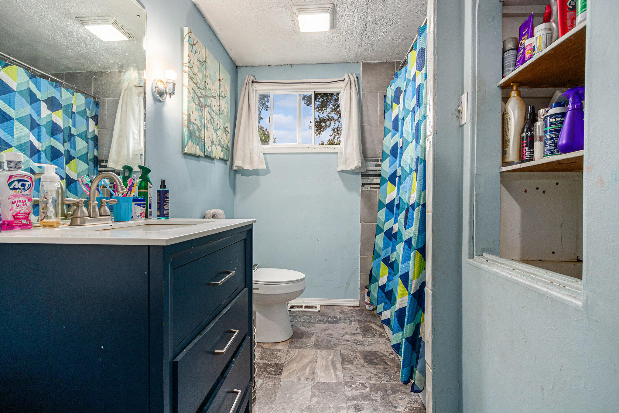 2262 Warren Road Niles, MI 49120 - Photo 11 of 18 Bathroom