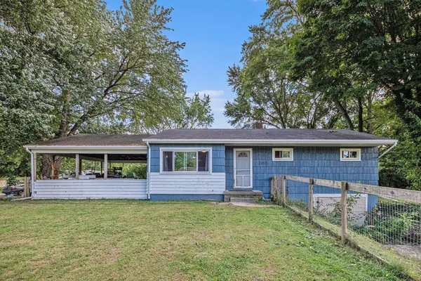 $220,000 | 2262 Warren Road, Niles, MI 49120