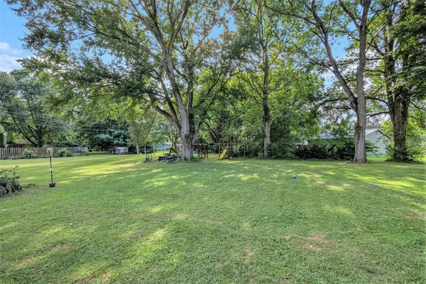 $220,000 | 2262 Warren Road, Niles, MI 49120