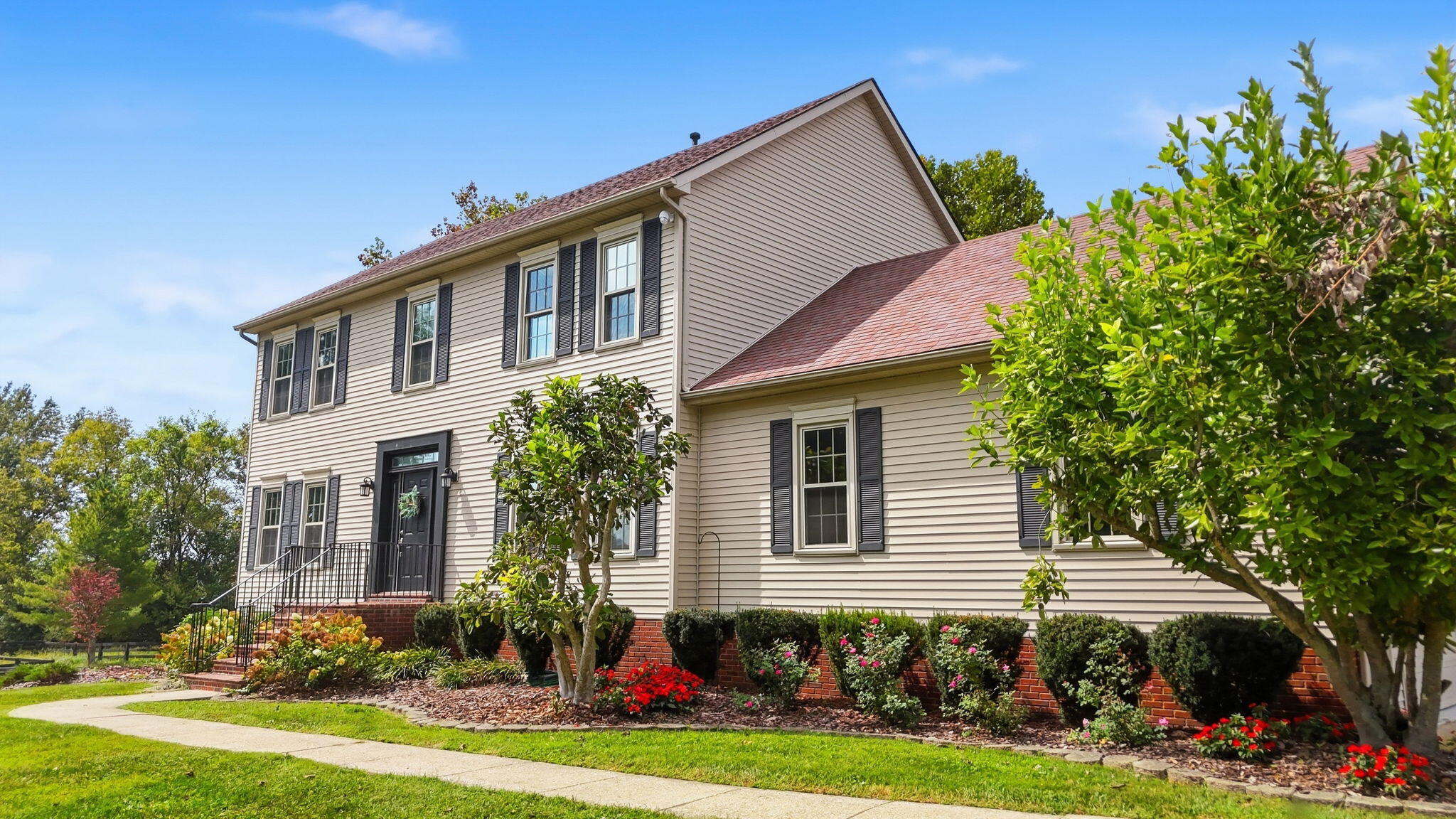 1255 The Ridings Winchester, KY 40391 - Photo 2 of 66 Exterior