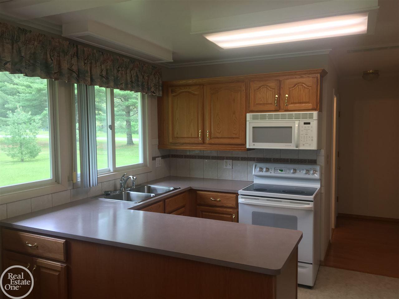 7116 Bryce Road North Street, MI 48049 - Photo 15 of 61