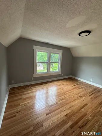 $1,900 | 232 View Street, Unit 3, New Haven, CT 06511