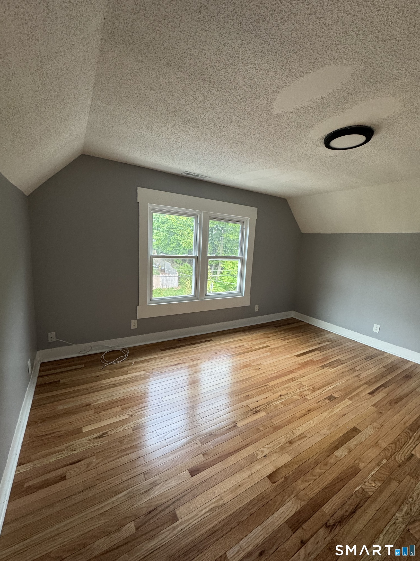 232 View Street, Unit 3 New Haven, CT 06511 - Photo 6 of 8