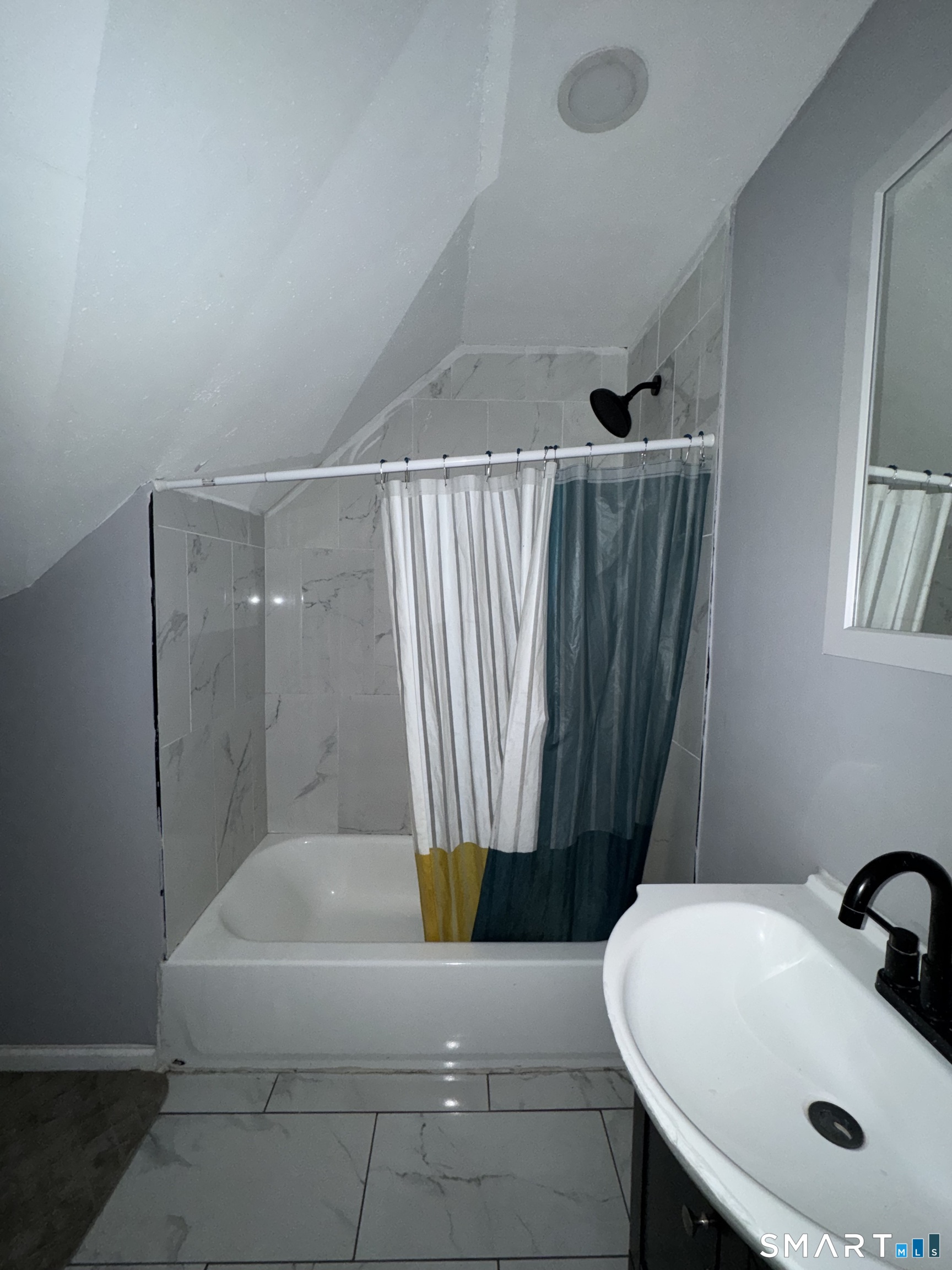232 View Street, Unit 3 New Haven, CT 06511 - Photo 8 of 8