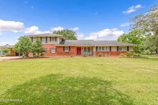 $235,000 | 14002 South Guegnon Street, Abbeville, LA 70510