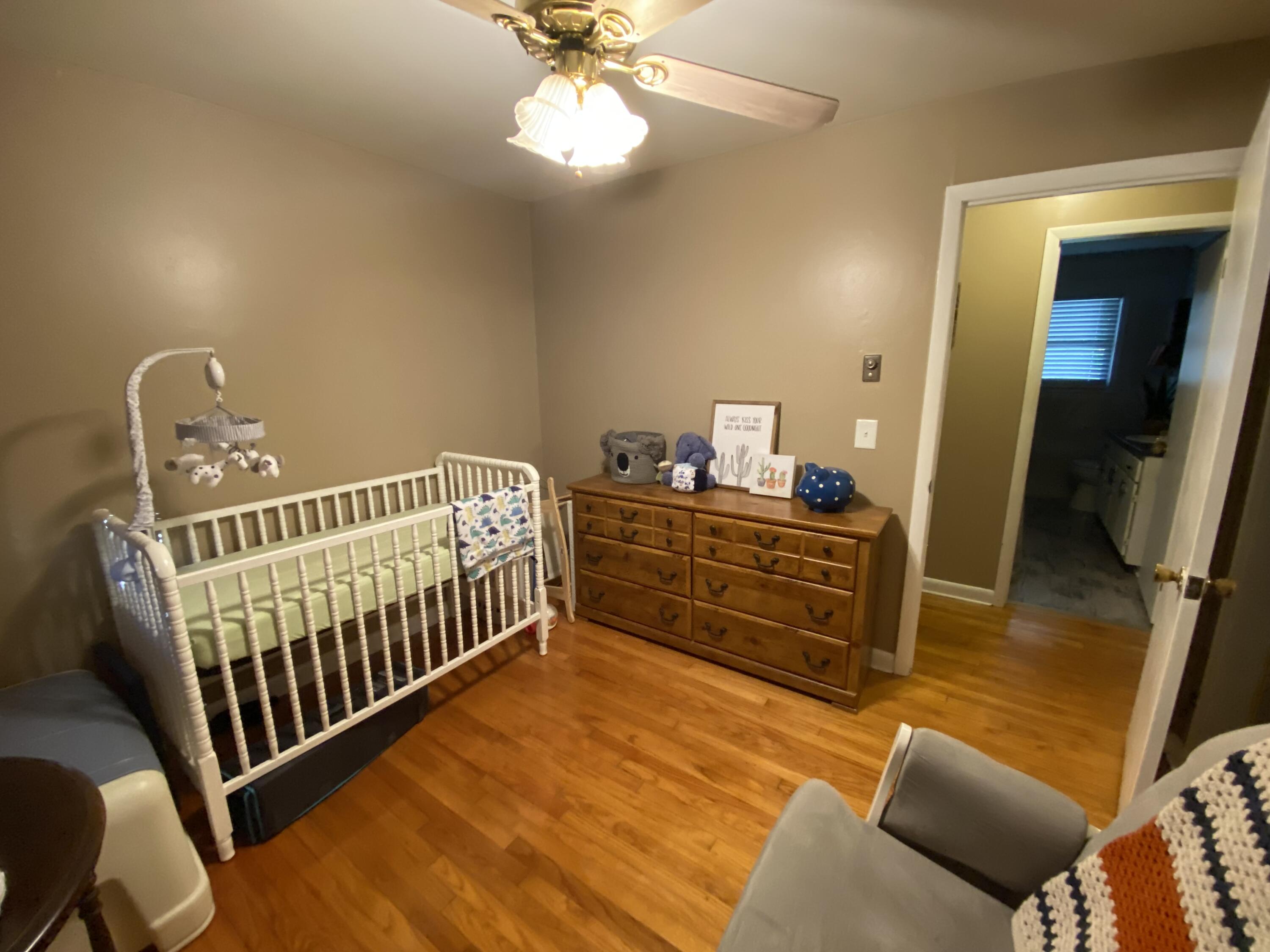 511 Cooks Valley Road Kingsport, TN 37664 - Photo 18 of 29 Bedroom #2 - 2