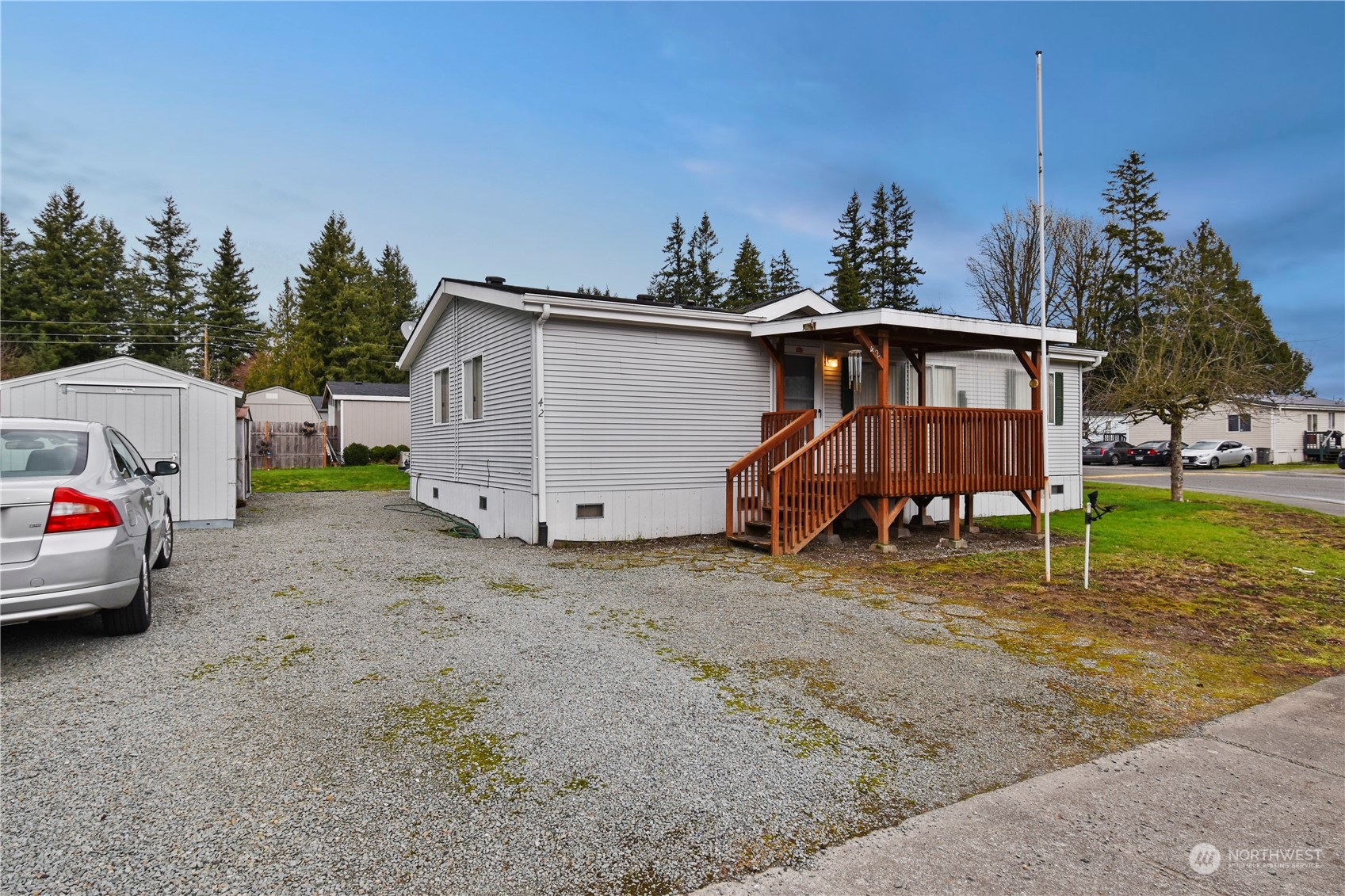 24442 Wicker Road, Unit 42 Sedro-Woolley, WA 98284 - Photo 4 of 34 Gallery Image 4