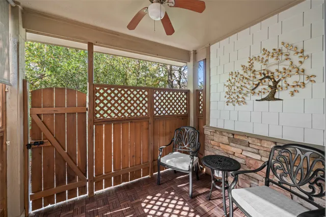 $2,700 | 21 Stone Creek Place, The Woodlands, TX 77382