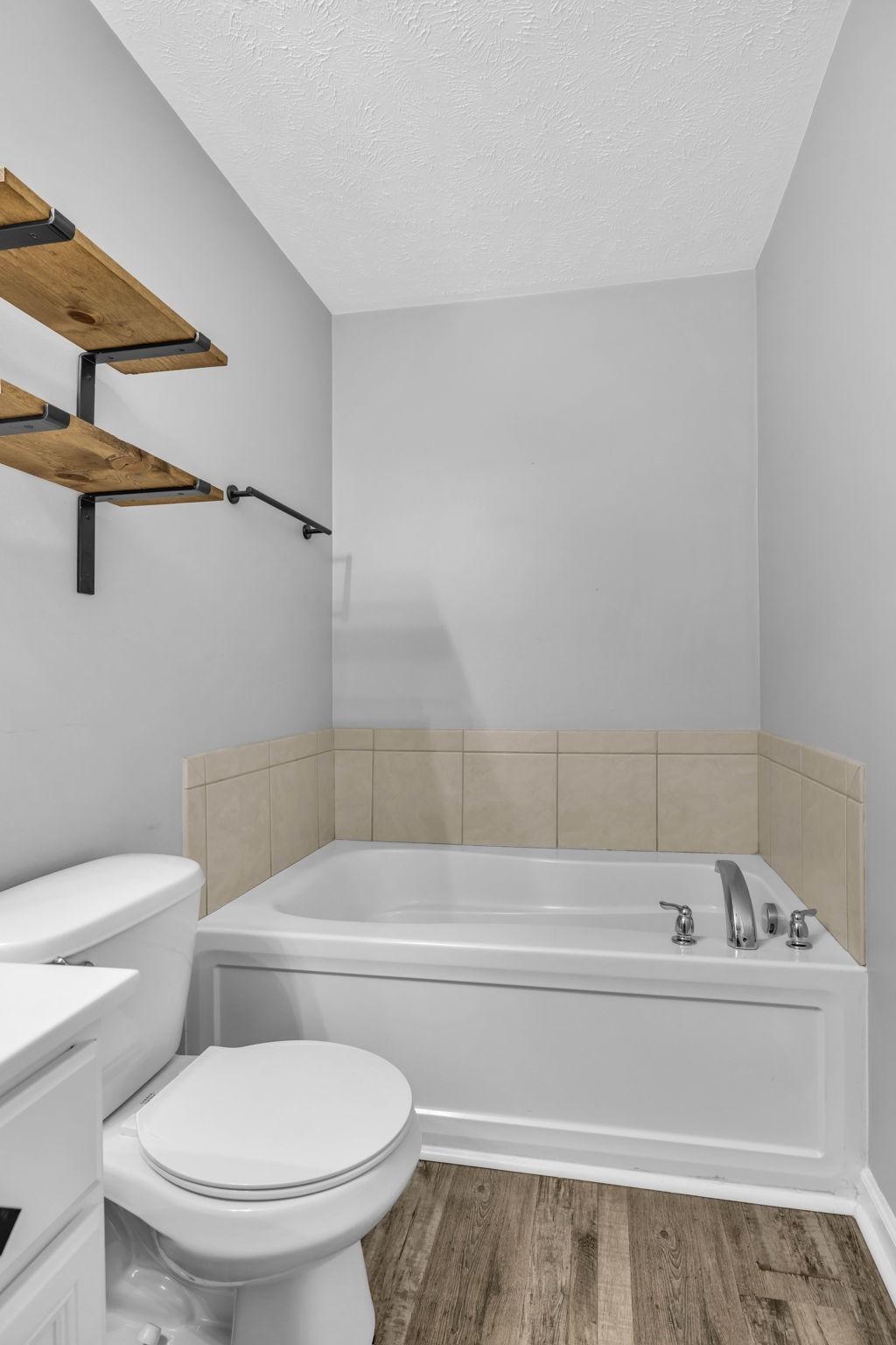 2008 Lavender Court Spring Hill, TN 37174 - Photo 40 of 51 a bathroom with a toilet and a bathtub