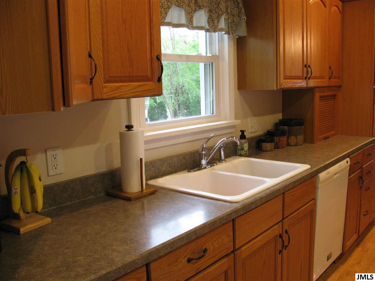 2498 Cobb Road Jackson, MI 49203 - Photo 5 of 24 Photo 5
