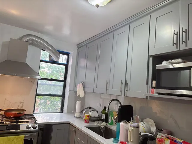 $366,000 | 144-44 38th Avenue, Unit C5 | Murray Hill - Flushing