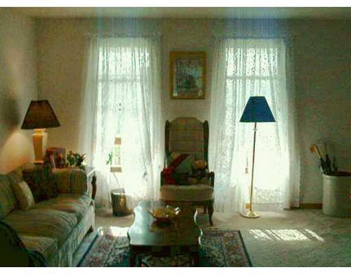 3349 Oaknoll Road Gibsonia, PA 15044 - Photo 3 of 4 Gallery Image 3