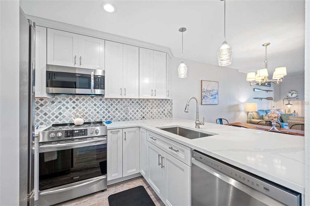 8251 Brent Street, Unit 912 Port Richey, FL 34668 - Photo 9 of 84