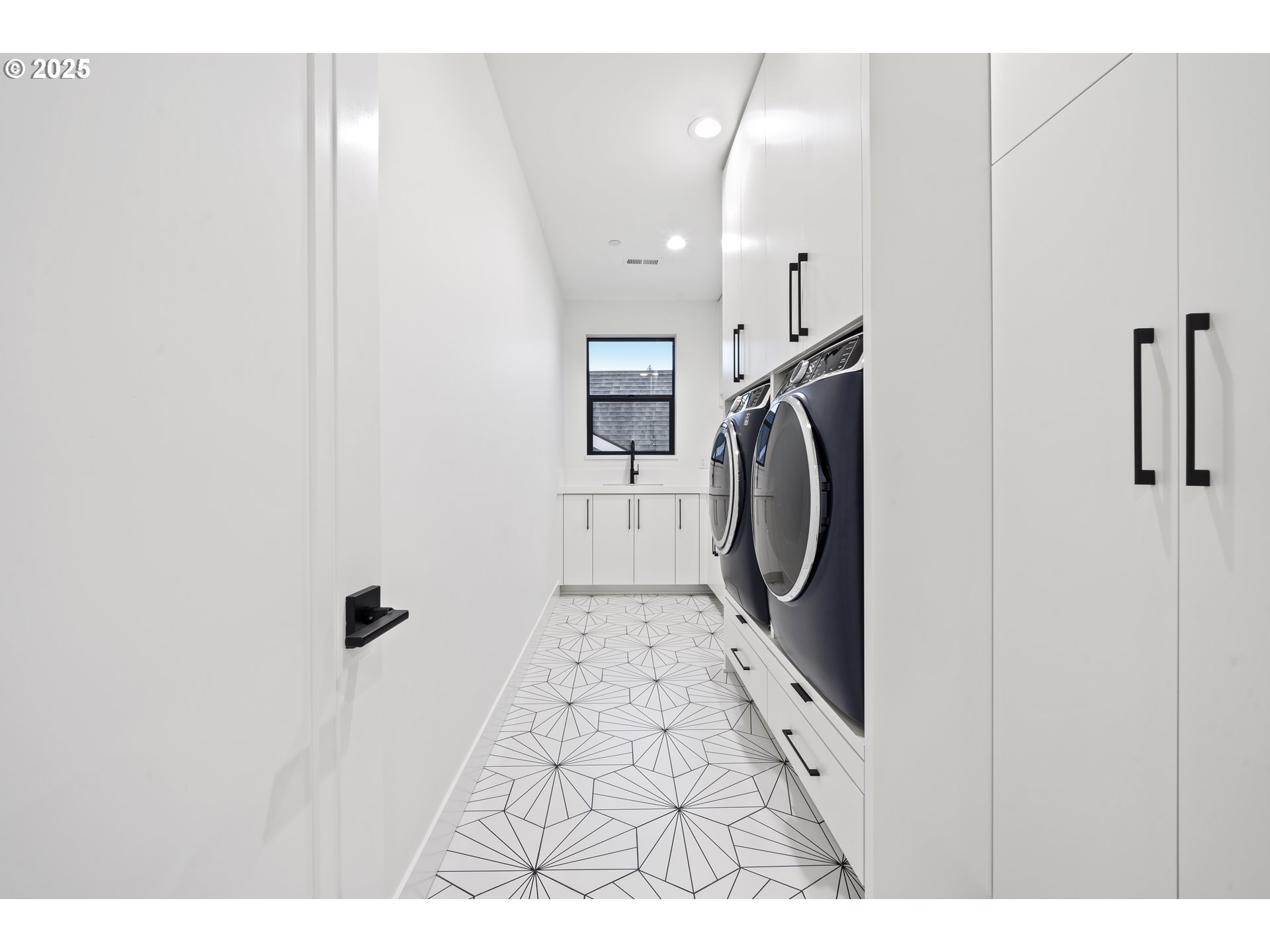 590 West U Street Washougal, WA 98671 - Photo 23 of 34