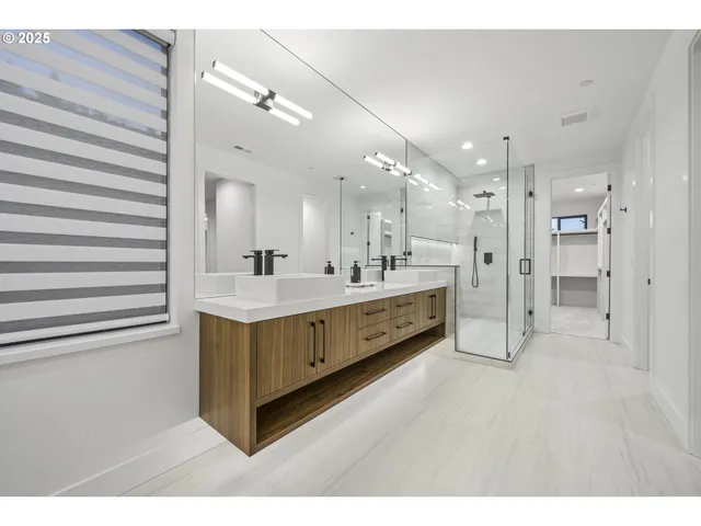 $1,590,000 | 590 West U Street, Washougal, WA 98671