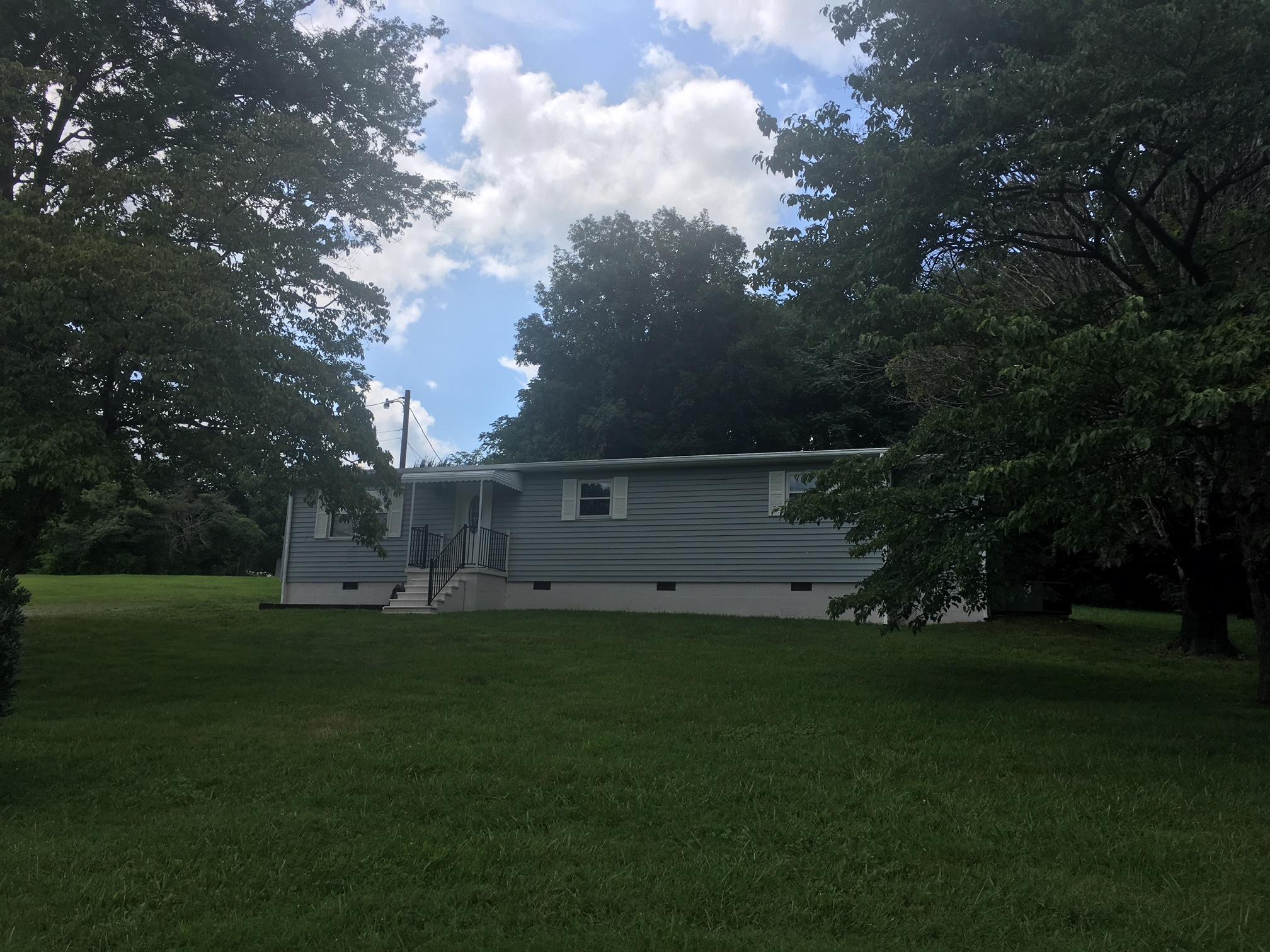 333 Oak Grove Road Madisonville, TN 37354 - Photo 3 of 23 IMG_5599