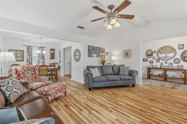 $349,000 | 604 East Fm 272, Celeste, TX 75423