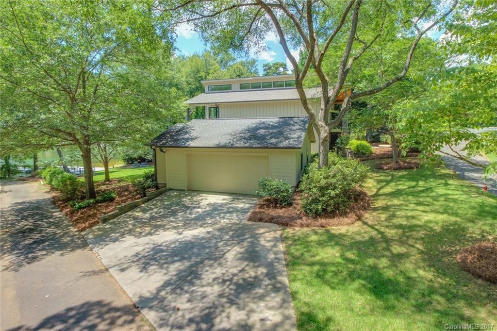 1029 Bounty Lane Tega Cay, SC 29708 - Photo 4 of 21 Gallery Image 4