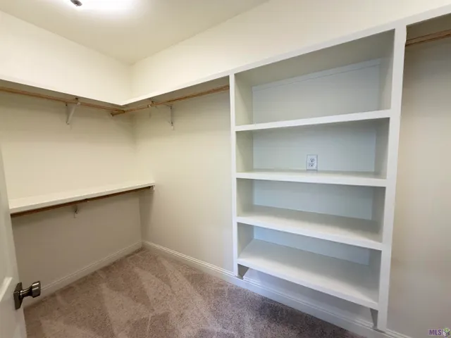 $2,795 | 3696 Waterbury Avenue, Baton Rouge, LA 70820