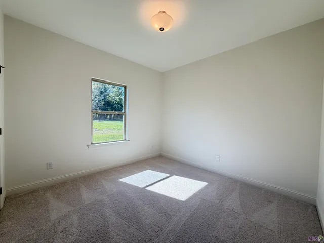 $2,795 | 3696 Waterbury Avenue, Baton Rouge, LA 70820