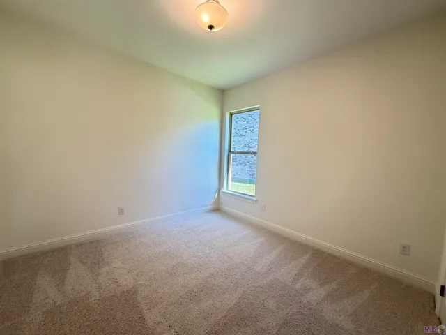 $2,795 | 3696 Waterbury Avenue, Baton Rouge, LA 70820