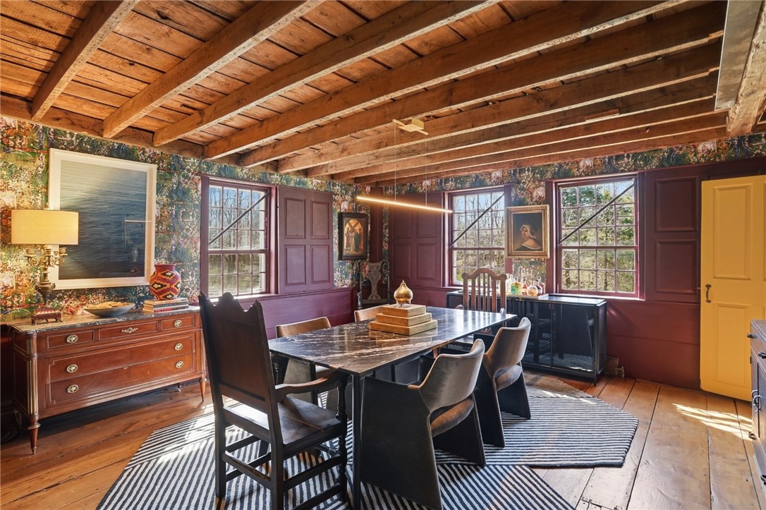 604 Pendleton Hill Road North Stonington, CT 06359 - Photo 12 of 39