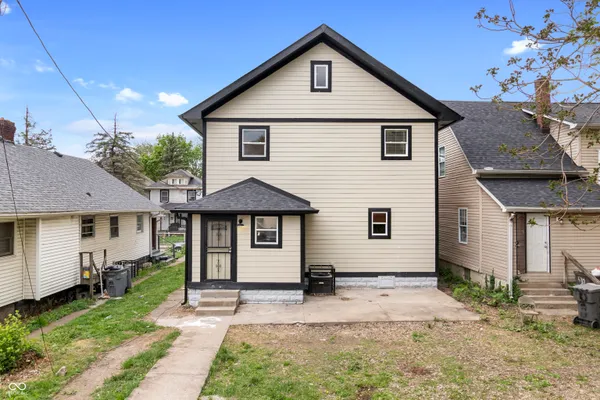 $229,900 | 624 Eugene Street, Indianapolis, IN 46208