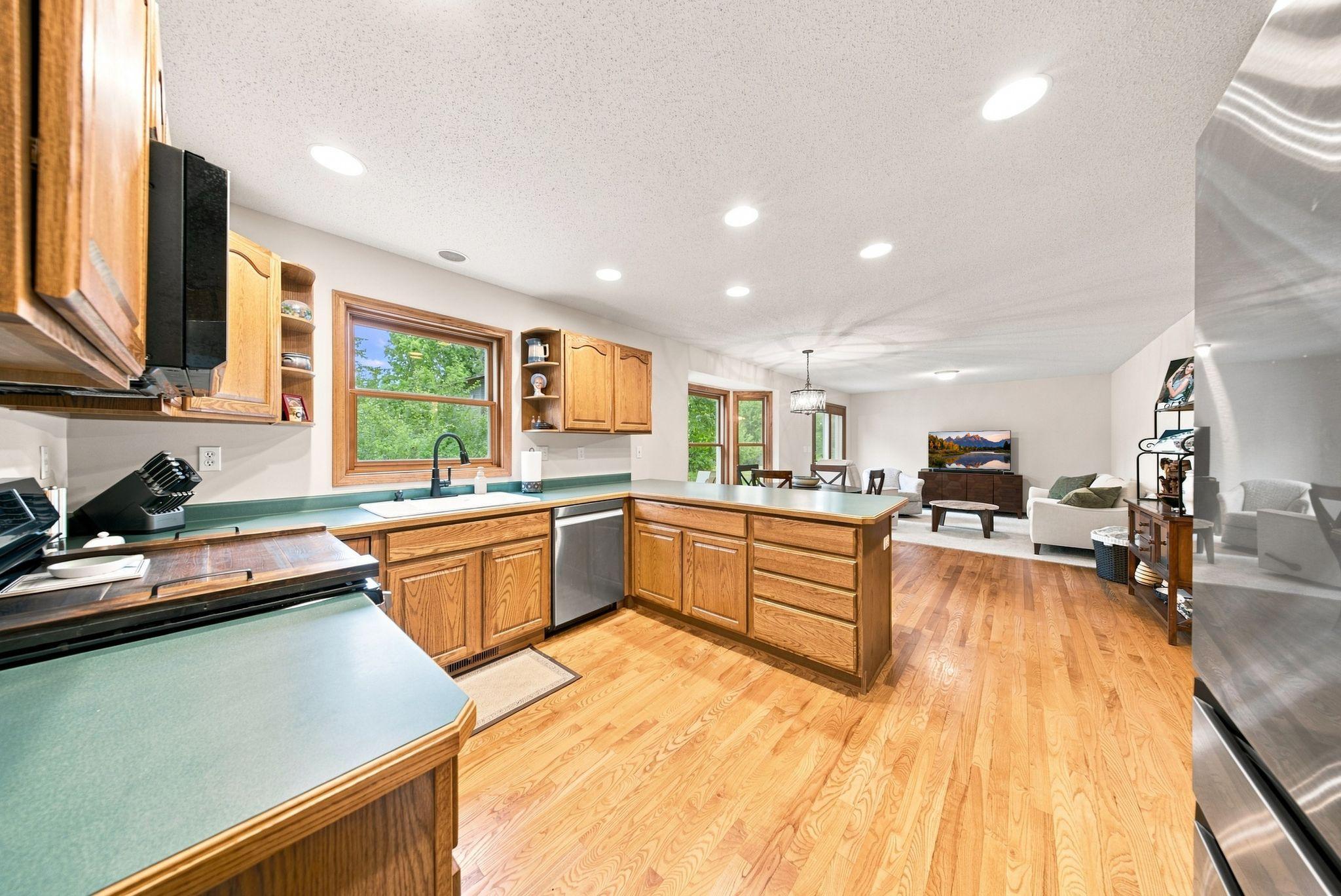 624 Galahad Road North Hudson, WI 54016 - Photo 14 of 48 Gallery Image 14