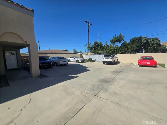 $649,000 | 15539 Woodruff Avenue, Unit 17, Bellflower, CA 90706