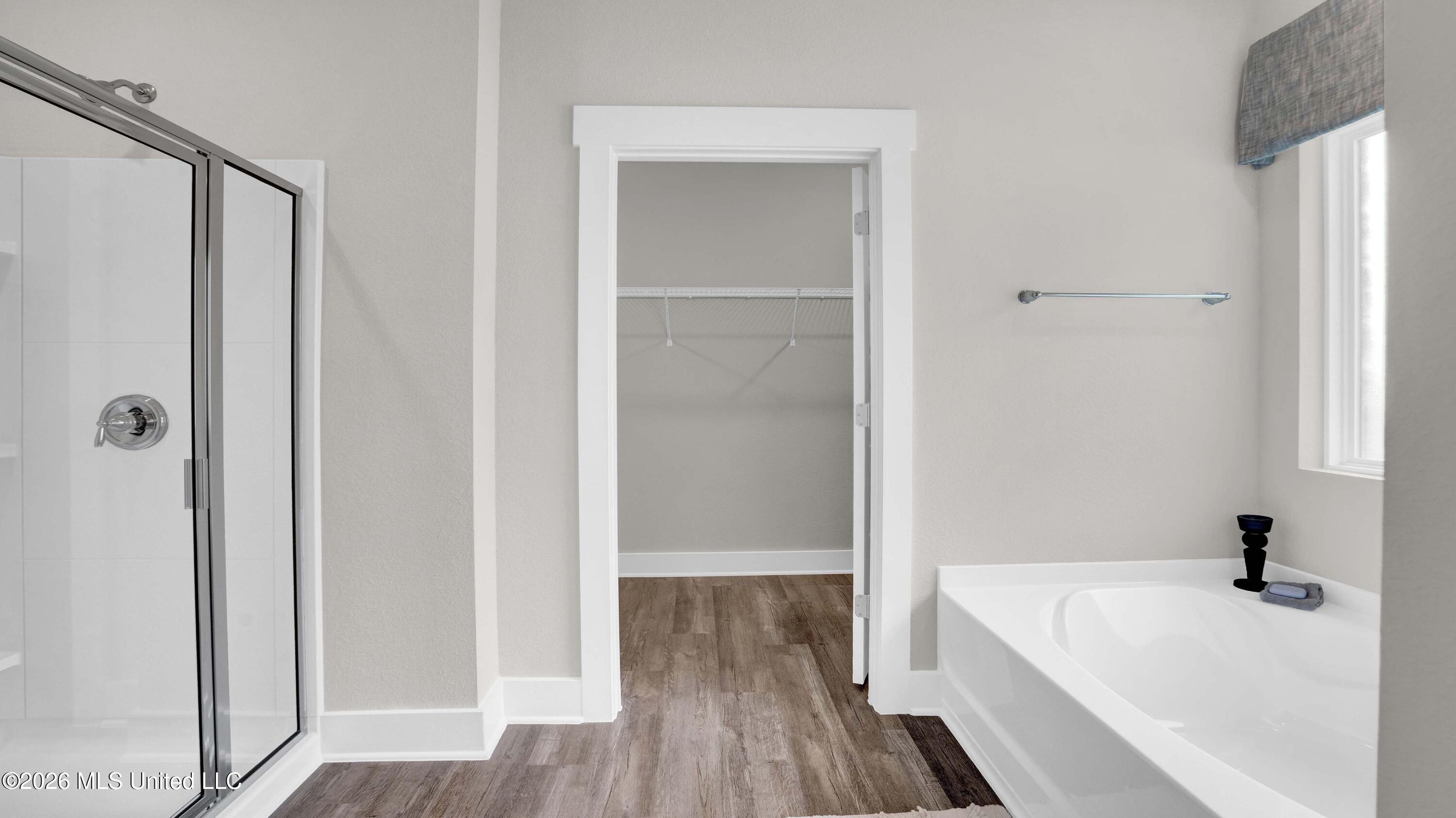 13317 Sarsen Loop Vancleave, MS 39565 - Photo 23 of 42 24 Primary Bath