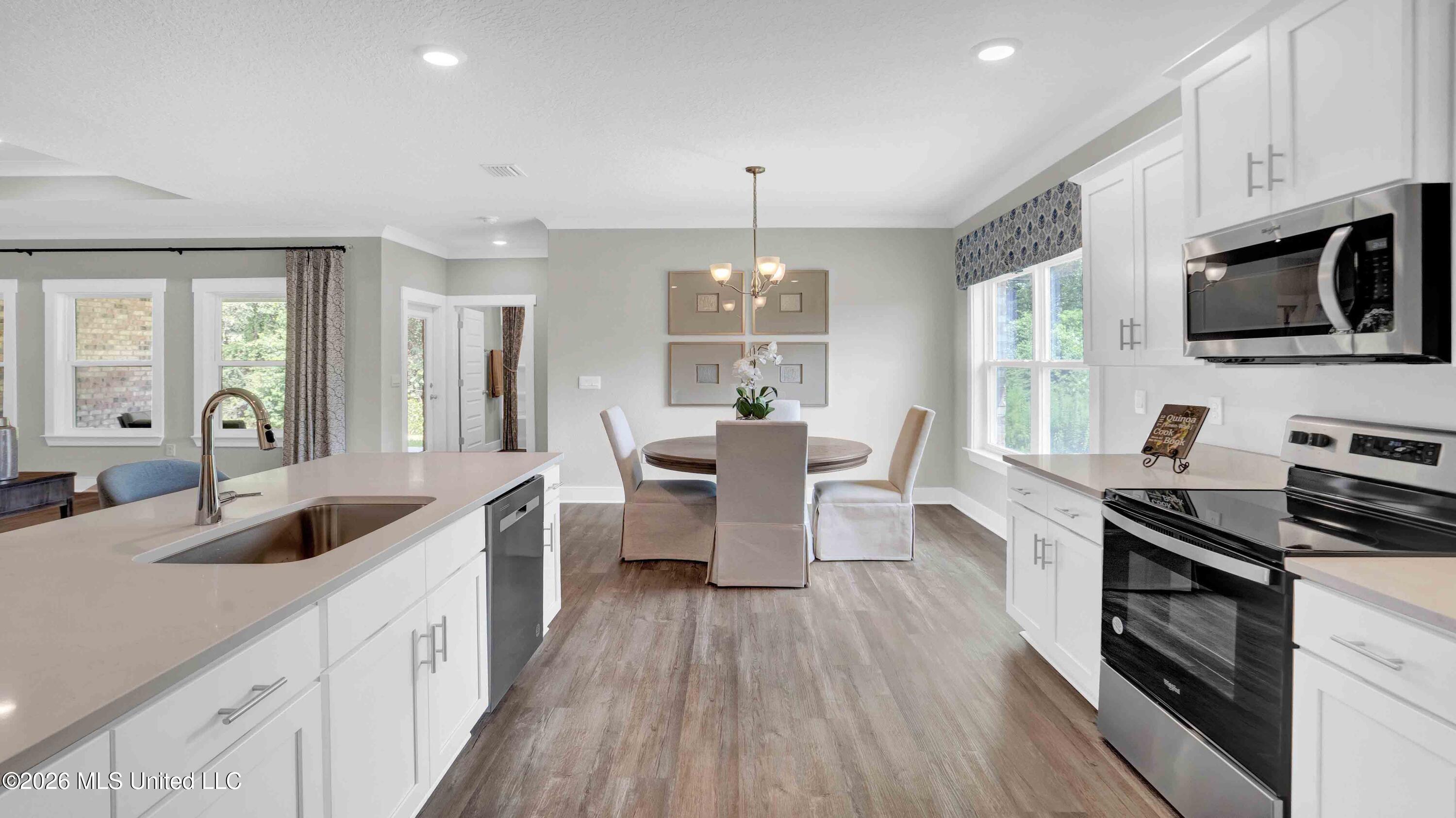 13317 Sarsen Loop Vancleave, MS 39565 - Photo 7 of 40 09 Kitchen