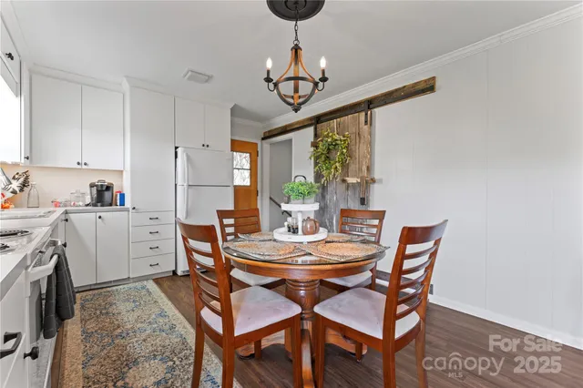 $1,300,000 | 36984 B Carter Road, New London, NC 28127