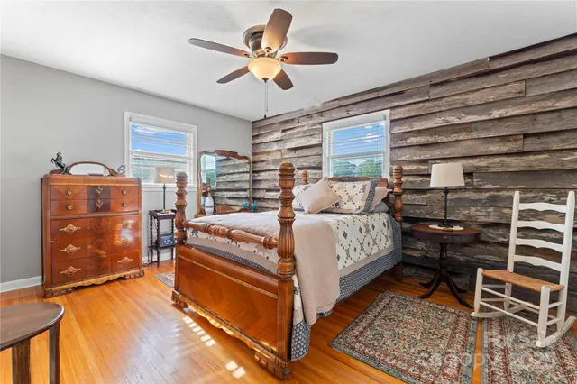 $1,300,000 | 36984 B Carter Road, New London, NC 28127