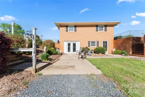 $1,150,000 | 36984 B Carter Road, New London, NC 28127