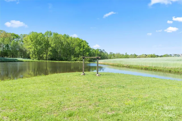 $1,300,000 | 36984 B Carter Road, New London, NC 28127